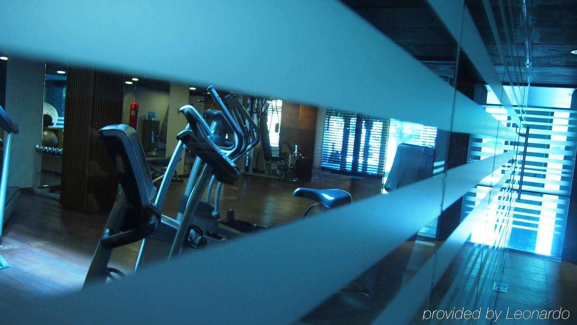 Hotel Miramar Barcelona Gl מראה חיצוני תמונה The gym at the Crowne Plaza Hotel, Dublin Airport